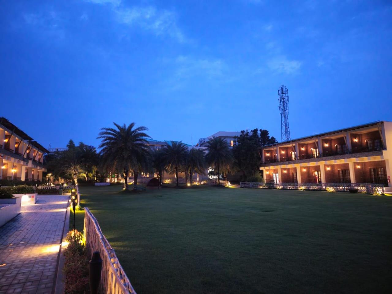 The Creek Boutique Resort & Spa Bolpur Exterior photo