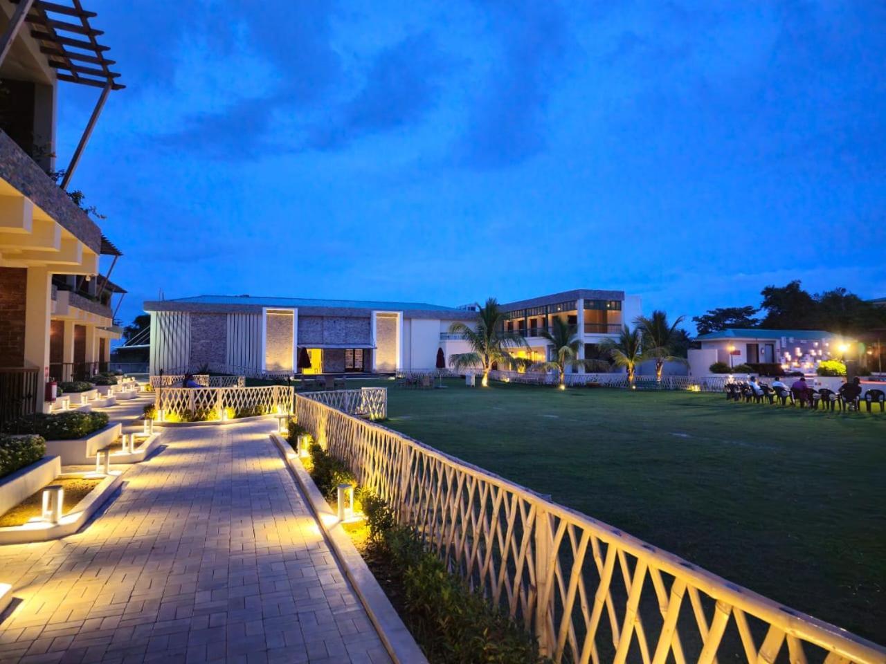 The Creek Boutique Resort & Spa Bolpur Exterior photo